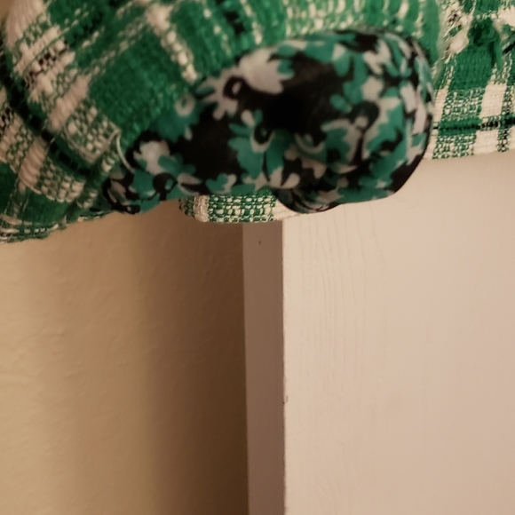 Amazing Library jacket - Picture 3 of 7